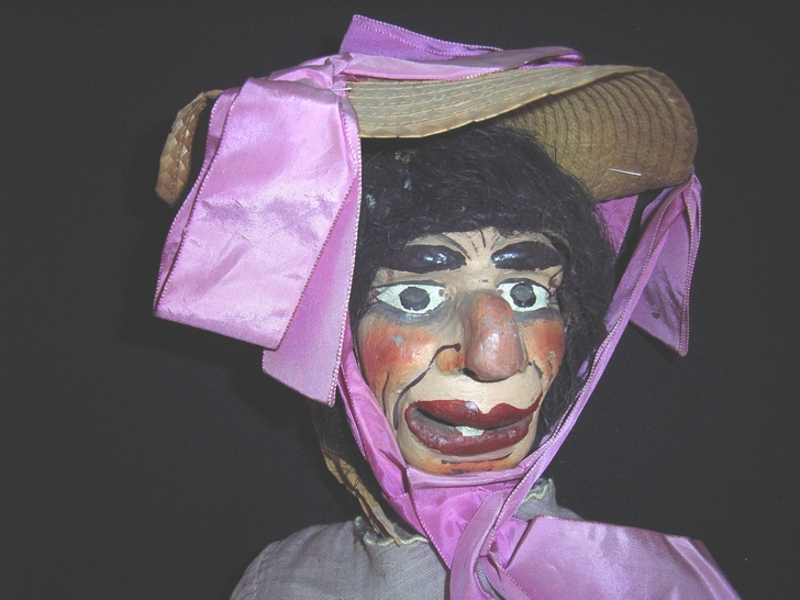 Testa prima del restauro